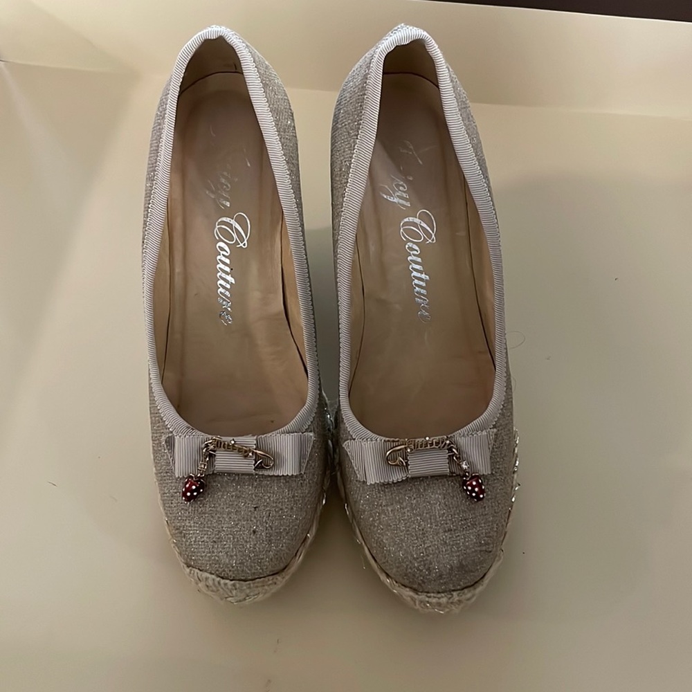 Juicy Couture Wedges